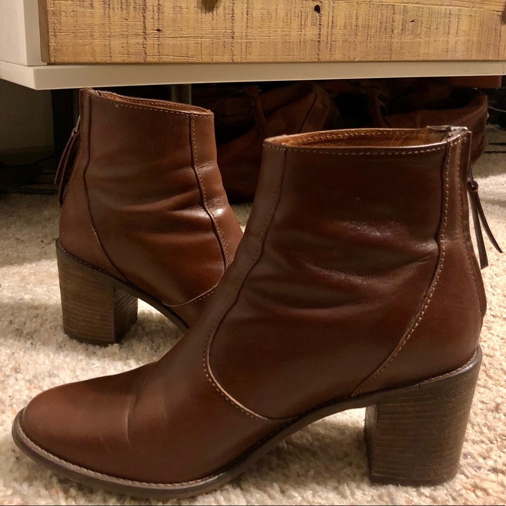 Madewell Leather Ankle Boots